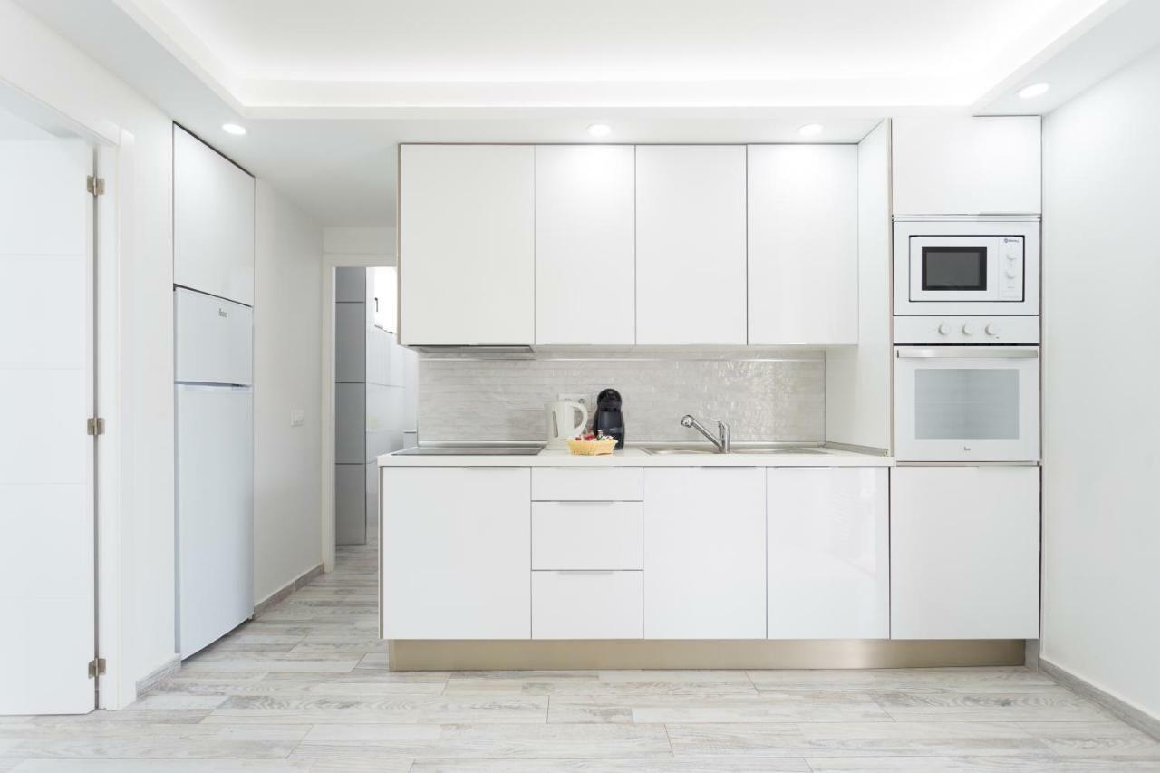 241 Quiet Bungalow With Terrace And Barbecue Плая де лас Америкас Екстериор снимка