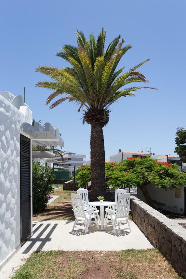 241 Quiet Bungalow With Terrace And Barbecue Плая де лас Америкас Екстериор снимка